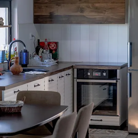 Stara Kruska פודגוריצה