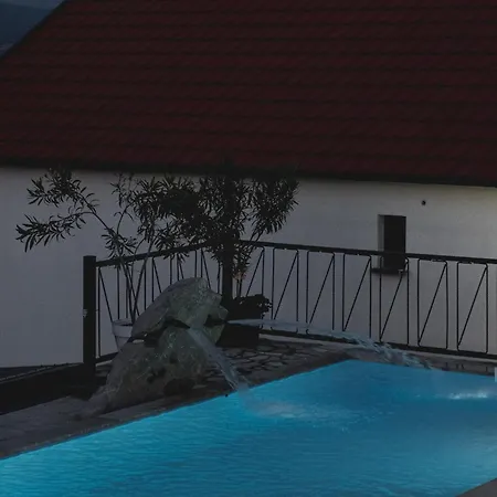 Holiday home Stara Kruska