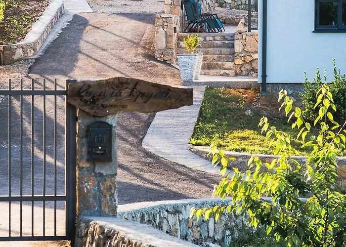 Holiday home Stara Kruska *